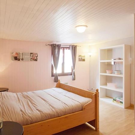 Appartement En Rez De Jardin Et Terrasse Ds Villa Hyeres Luaran gambar