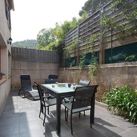 Appartement En Rez De Jardin Et Terrasse Ds Villa Hyeres Luaran gambar