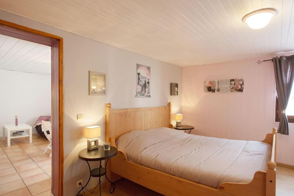 Appartement En Rez De Jardin Et Terrasse Ds Villa Hyeres Luaran gambar